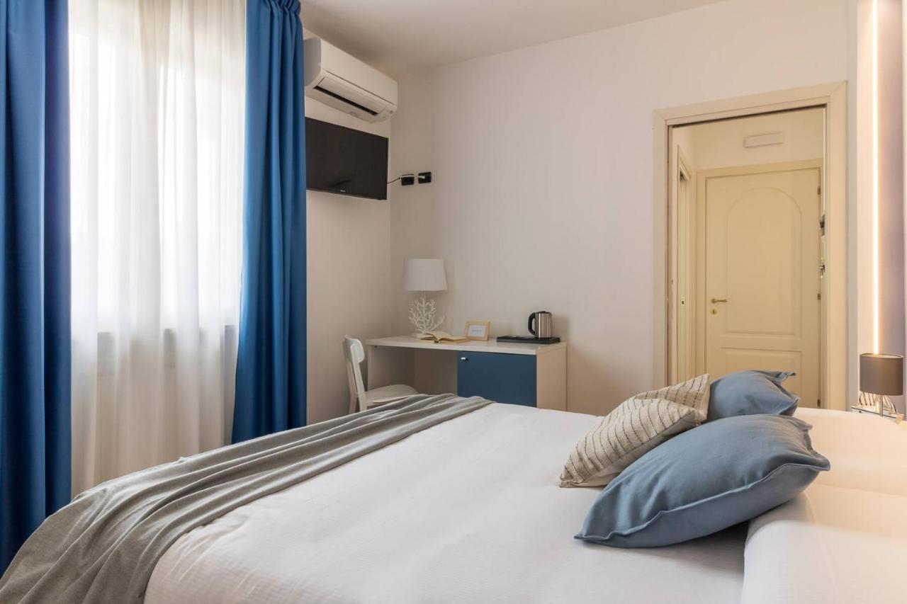 Le 2 Perle 2.0 Hotel Peschiera del Garda Ngoại thất bức ảnh